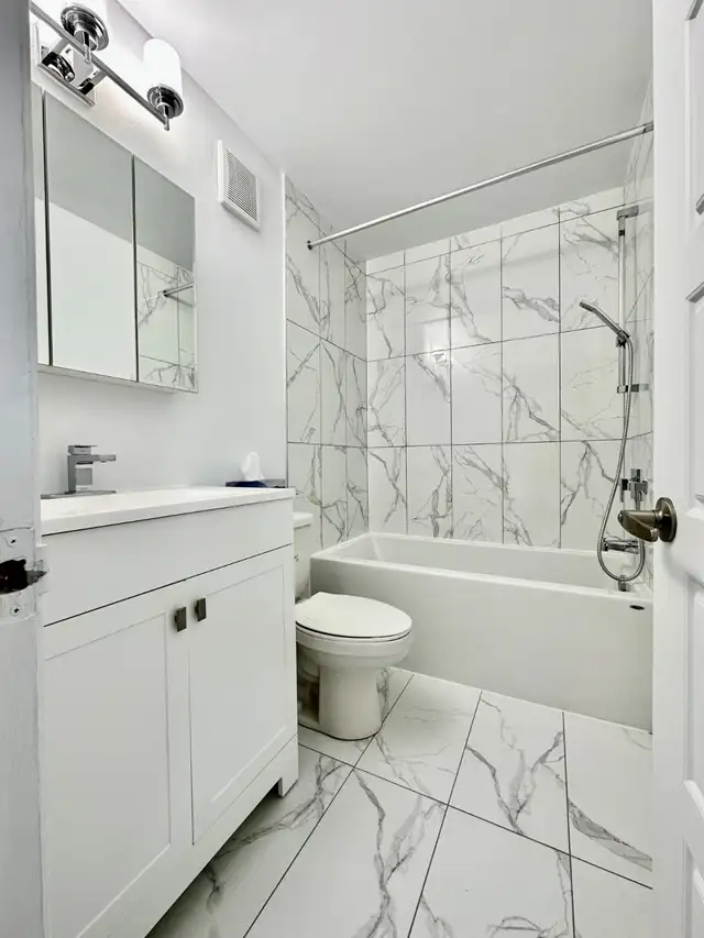 Logements  à louer à Saint-Lambert in Long Term Rentals in Longueuil / South Shore - Image 8