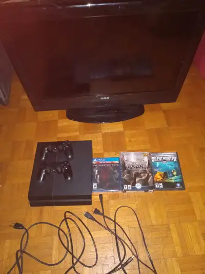 PS4 1TB bundle, View more