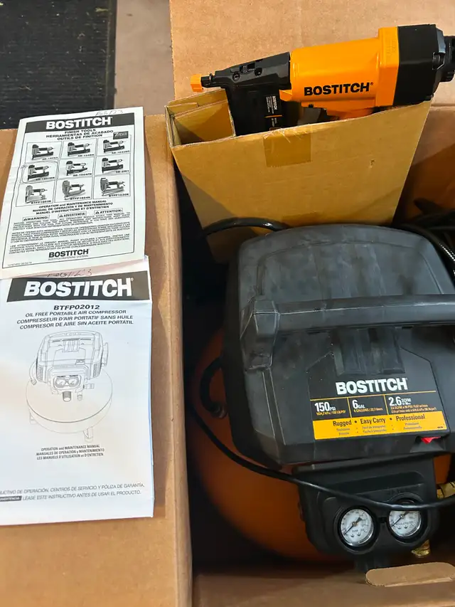 Bostitch Air Compressor & Nailer Kit in Power Tools in Kingston - Image 6