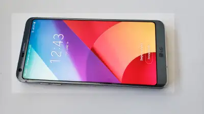 LG G6 in excellent condition. The phone is unlocked and ready to connect to any carrier network. It...
