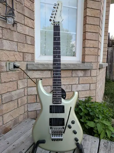 Rare Vintage 1986 Ibanez RG-525 Roadstar II Series w/ case, View more