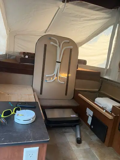 2013 Jayco 1007 Pop-Up Trailer Sleeps 7, Excellent Condition Description: Well-maintained 2013 Jayco...