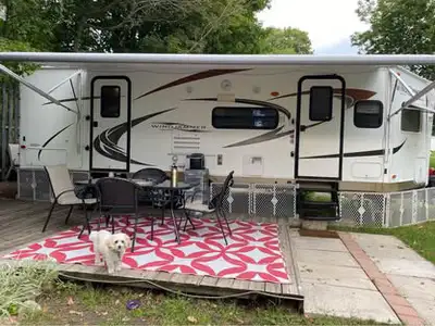 2011 Forest River Rockwood Windjammer TRAILER FOR SALE $14,000 2011 Rockwood Windjammer: 2609W Parke...