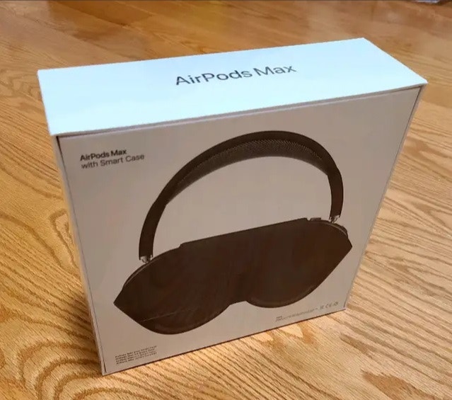 NEW Apple AirPods Max Noise Cancelling Headphones with Receipt