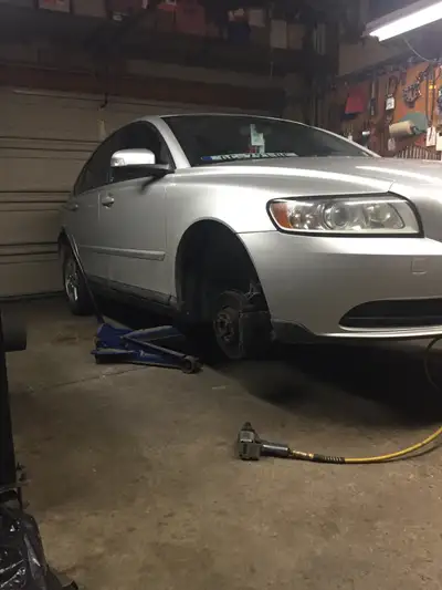 OFFERING WINTER/SUMMER TIRE CHANGE OVER TIRES MUST BE ON RIMS TORQUED TO SPEC $40 CASH NO MOBILE SER...