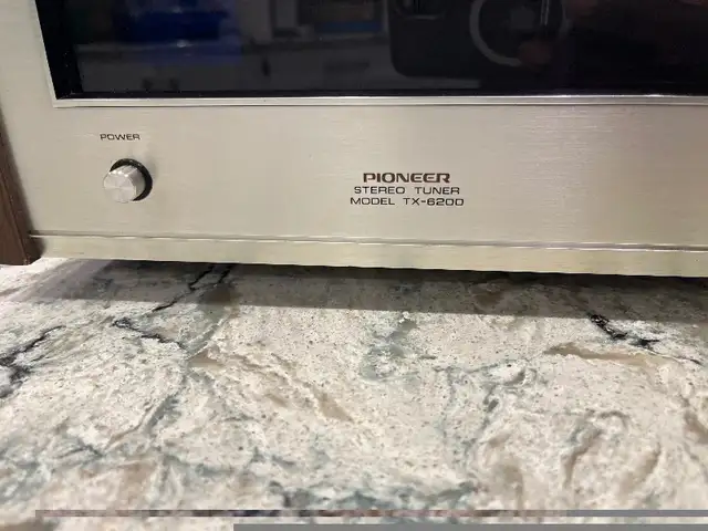 Pioneer Tuner TX-6200 in Stereo Systems & Home Theatre in Gatineau - Image 4