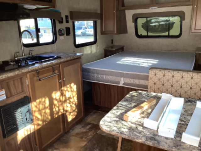 Camper trailer in Travel Trailers & Campers in Dartmouth - Image 4