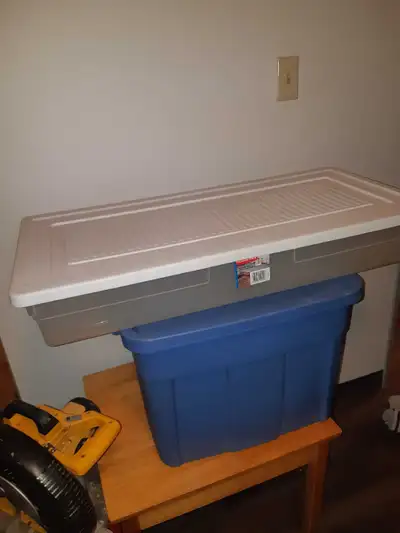 Keep your belongings neatly tucked away in this handy storage container. While it has been previousl...