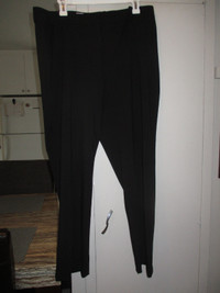 pantalon noir de luxe calvin klein 16 ans valeur 90$