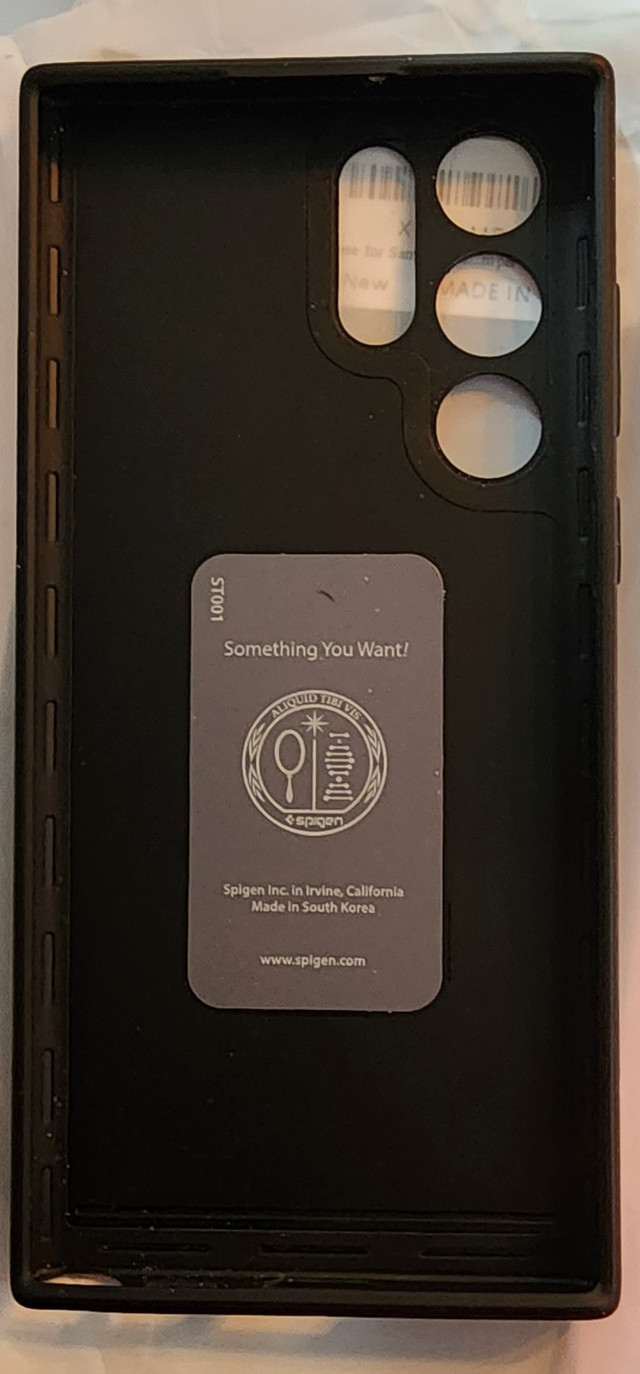 Case pour Samsung S22 Ultra noir  dans Accessoires pour cellulaires  à Saint-Hyacinthe - Image 3