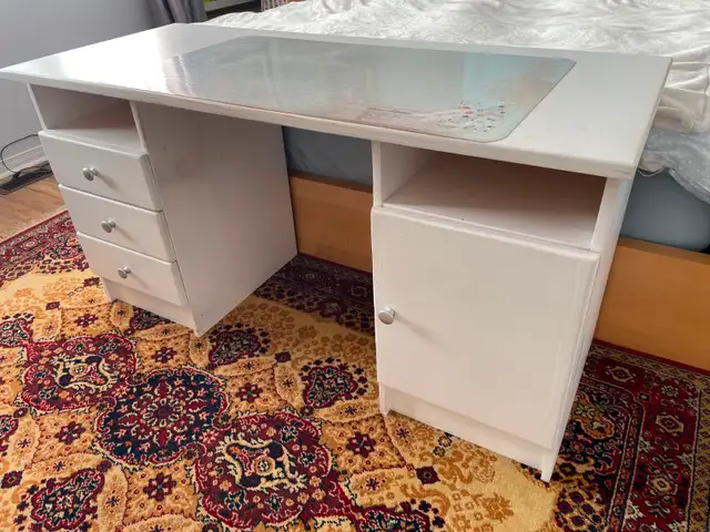 Solid Pine Desk634369705099551218