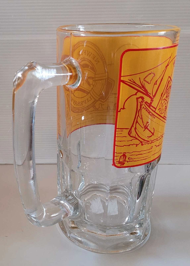 Vintage Rare Large Newfie Screech Nefie Lifesaver Beer Mug Glass in Arts & Collectibles in Oshawa / Durham Region - Image 3