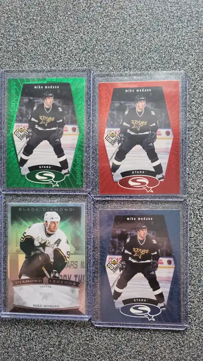 Dallas Stars Mike Modano 4 Carte Hockey Card, View more