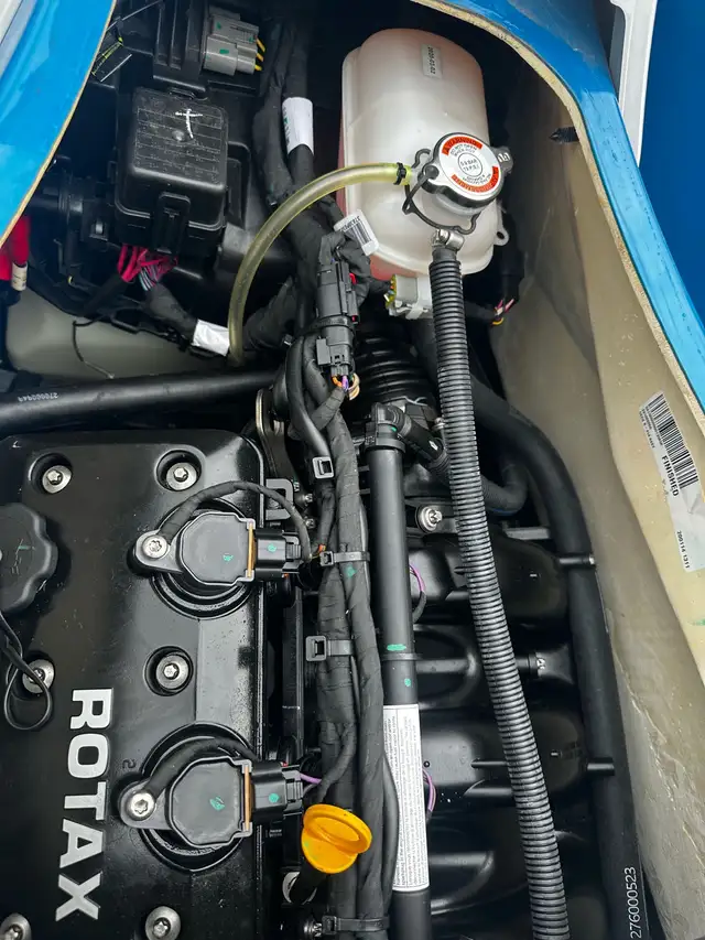 2 x 2020 Seadoo GTI 170 in Personal Watercraft in Ottawa - Image 10