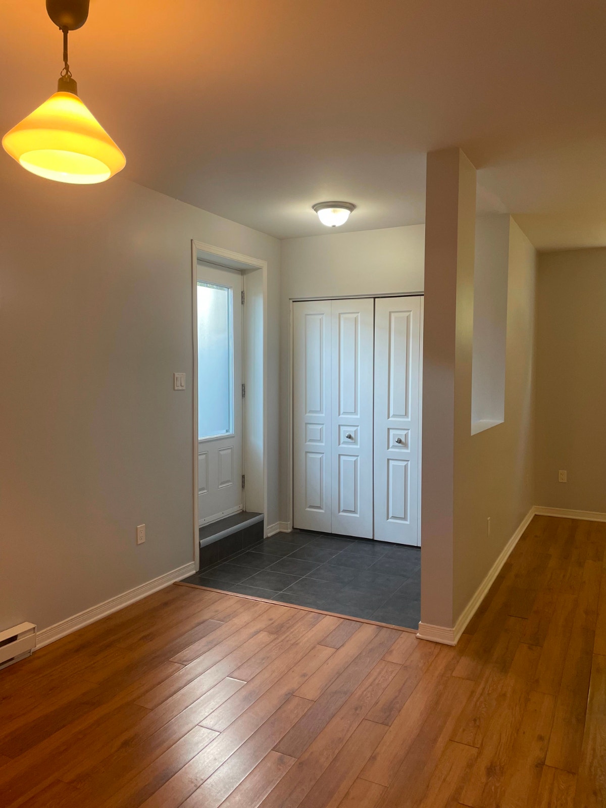 Appartement de 1 chambre et 1 salle de bain — photo 2