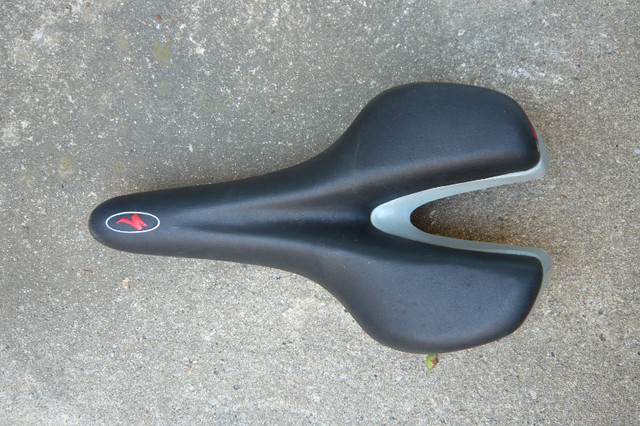 Specialized Pro Seat and 18" bike kickstand in Other in Mississauga / Peel Region - Image 2