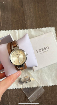 Ladies Fossil Watch 