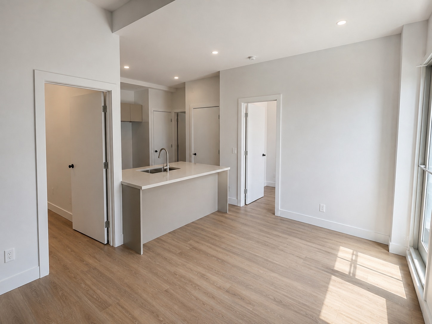 Condo tres lumineux et spacieux de 2 chambres à Rosemont — photo 1