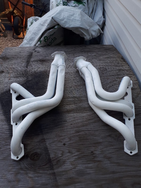 Exhaust. Headers small block CHEVY in Engine & Engine Parts in Kamloops