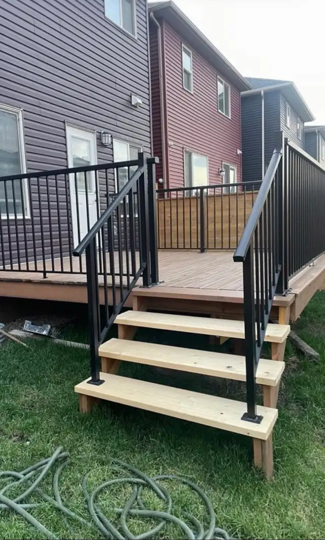 development Basement,custom deck,fence and garage 494957940525639683