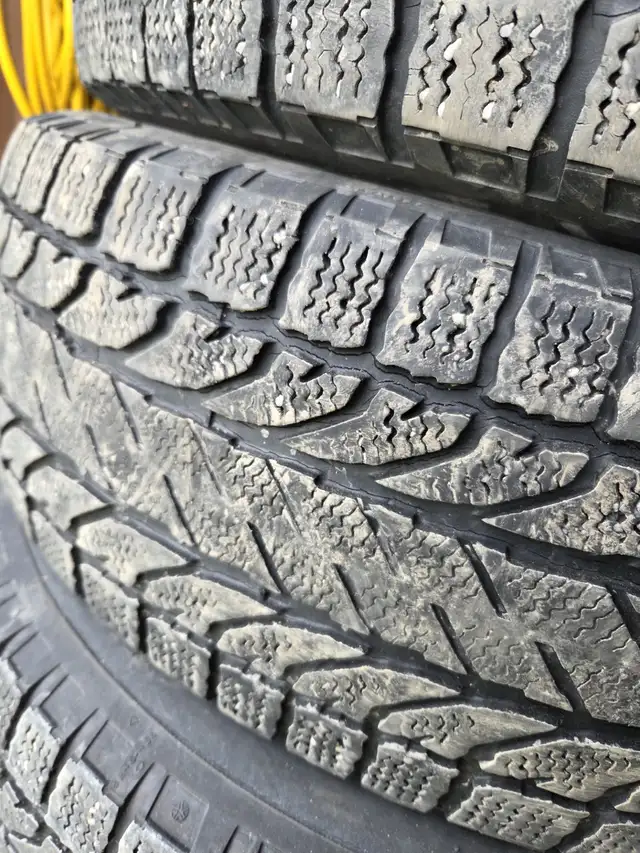 Pneux d'hiver in Tires & Rims in Rimouski / Bas-St-Laurent - Image 6