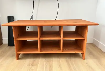 Meuble en bois IKEA, View more