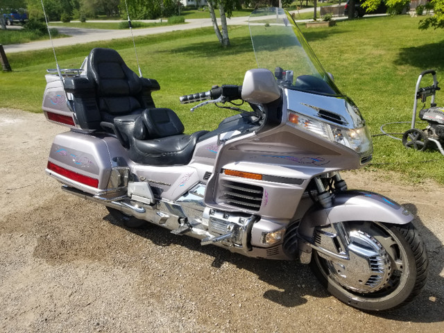 1999 Honda Goldwing SE For Sale in Touring in Barrie