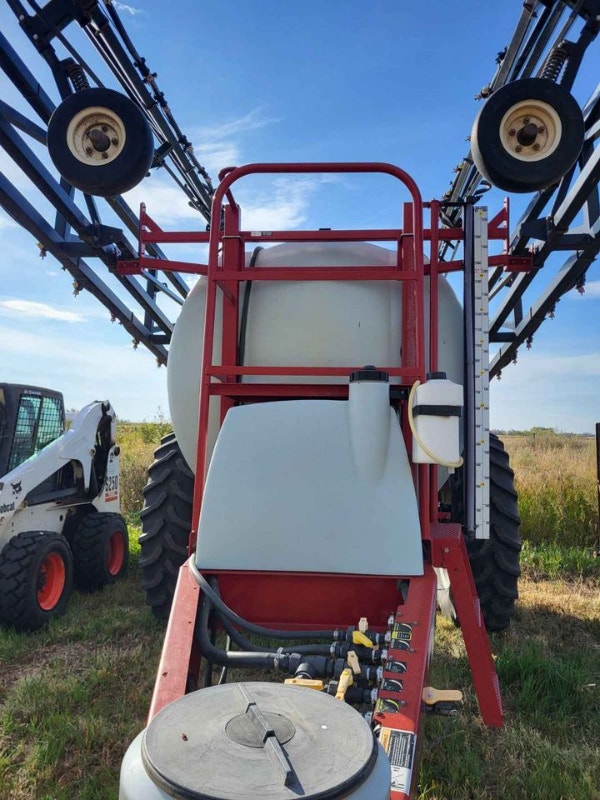 Case SRX160 Sprayer Farming Equipment Saskatoon Kijiji