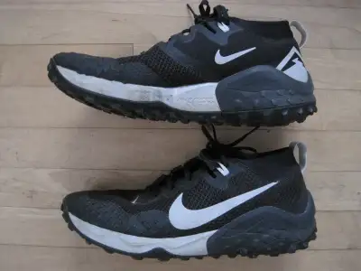 Men's Nike trail wild horse light trail runner for sale, size 11.5, great condition...great item...p...