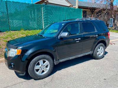 Ford Escape XLT 2012  3L A Vendre  10 500$