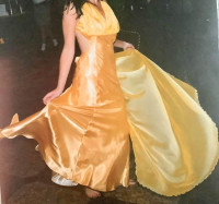 Gold long dress/ gown ( suitable graduation). Size 0-2