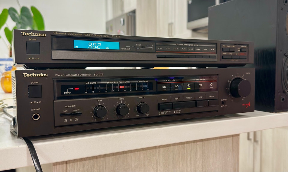 Receiver | Stereo Systems & Home Theatre | Calgary | Free local ...