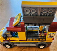 Lego Set # 61050 Pizza Van