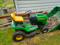 John Deere Riding Lawnmower (parts only)