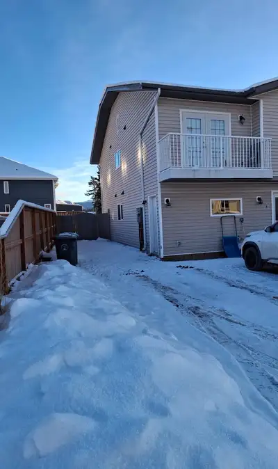 Located in Copper Ridge on Drift Drive, this unit is above ground basement unit of a duplex unit (up...