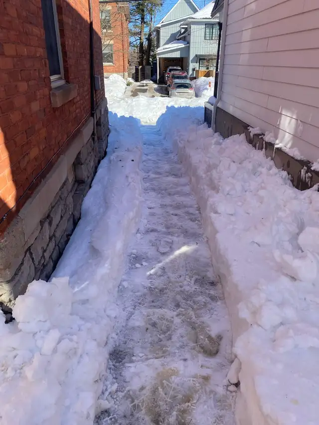 Snow removal 64722633470339120