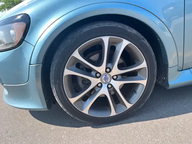 Volvo C30511269240874608648