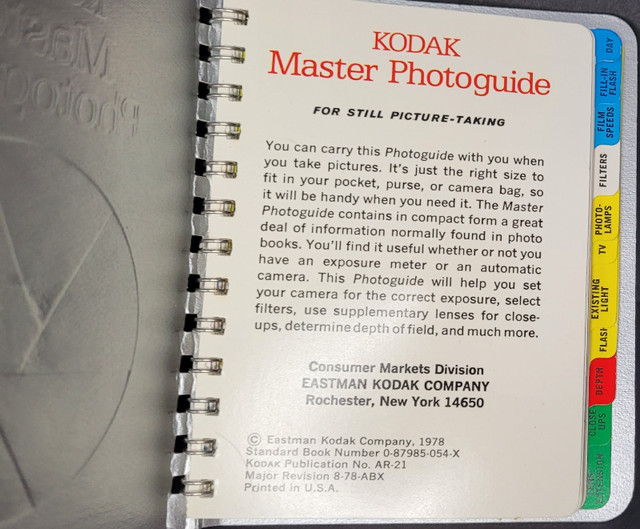 Vintage Kodak Camera Master Photo Guide in Cameras & Camcorders in Winnipeg - Image 2