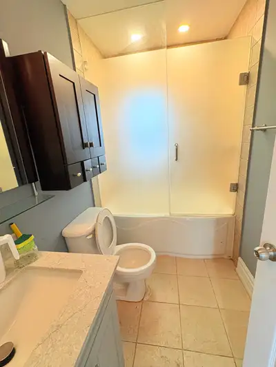 3 bedrooms in the unit 2 full bathroom spacious living room and kitchen Laundry available parking av...
