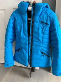 À vendre manteau Avalanche jamais porté taille XS.
