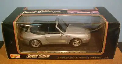 Maisto 1:18 Scale, 1994 Porsche 911 Carrera Cabriolet Convertible Die Cast. Silver Color Specificati...
