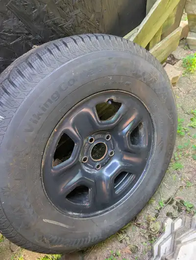 ❄️ ENSEMBLE HIVER JEEP — CONTINENTAL + JANTES MOPAR 17 PO 4 pneus Continental VikingContact 7 + 4 ja...