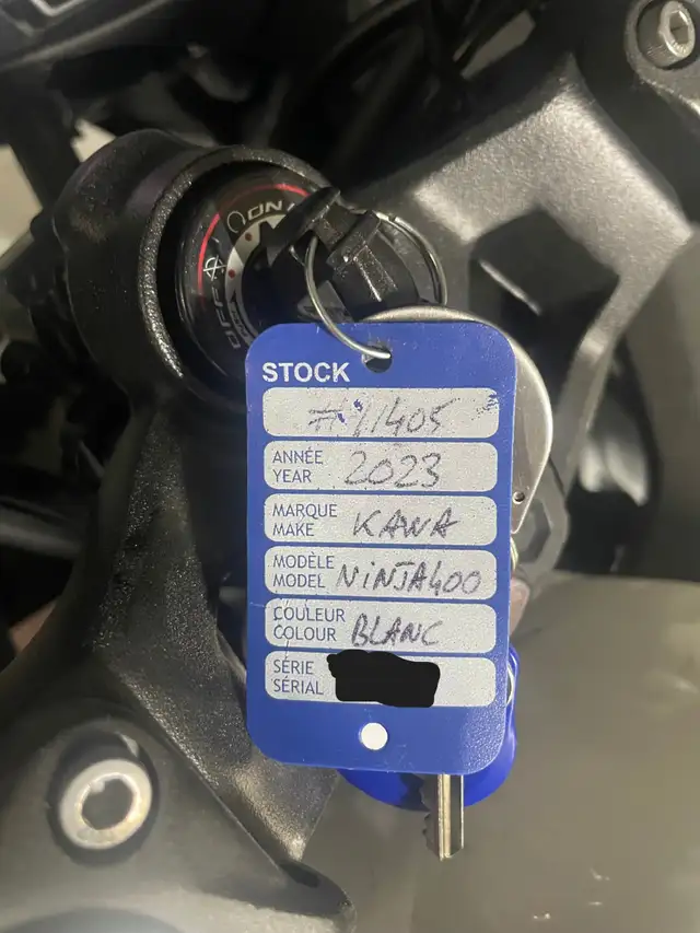 Ninja Kawasaki 400 ABS - 2023 in Sport Bikes in West Island - Image 8