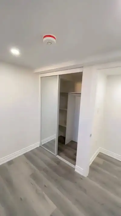 Perfect for professionals/couples or small family. Features include: - Modern open-concept living an...