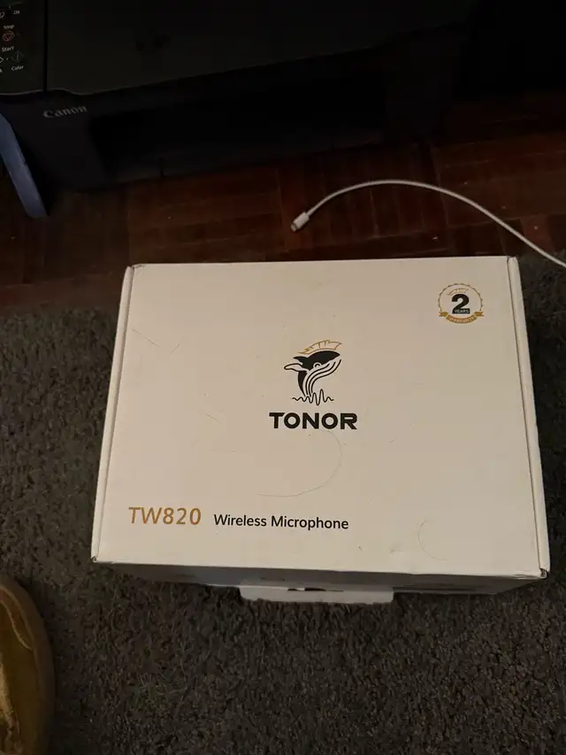 Tonor TW820 Wireless Microphone in Pro Audio & Recording Equipment in Oakville / Halton Region - Image 2