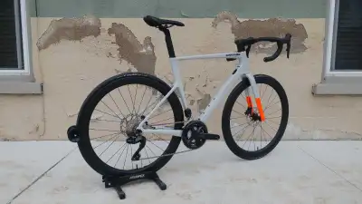 Cannondale SuperSixEvo 3 56cm, View more
