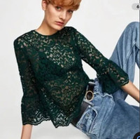 Zara Woman Green Lace Bell Sleeve top (like brand new) - Small