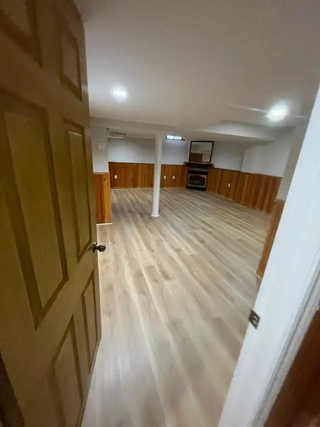 Spacious Basement For Rent in Long Term Rentals in Mississauga / Peel Region - Image 6