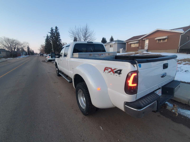 2013 Ford F350 Platinum Super Duty in Cars & Trucks in Edmonton - Image 4