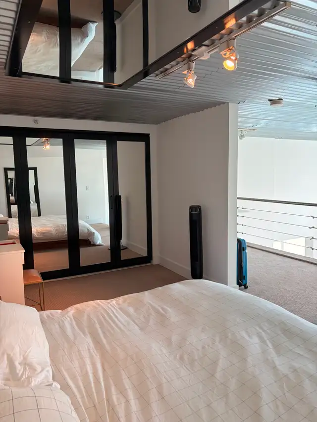 Large NYC style loft - Yaletown in Long Term Rentals in Vancouver - Image 8